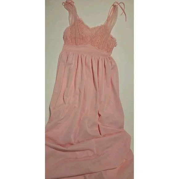 VTG GILEAD Pink Nylon & Lace Full-length Nightgown Lingerie Size 34 - Picture 3 of 15
